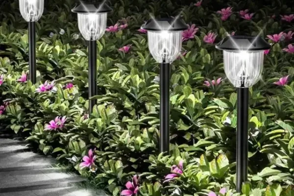 Nighttime Safety Made Simple: The Essential Guide to Solar Sidewalk Lights