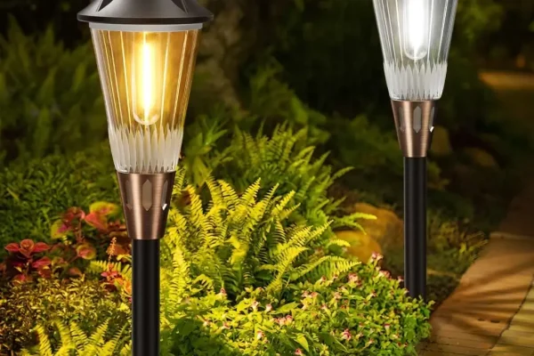 Eco-Friendly Solar Pathway Lights: Blending Technology with Natural Garden Beauty