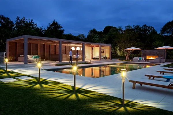 How to Choose the Best Solar Lights for Decorating Your Outdoor Space